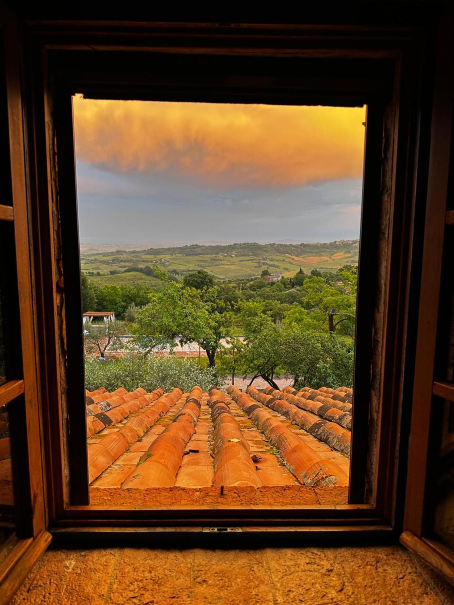 Lachiusa Tuscany Montefollonico Exterior photo